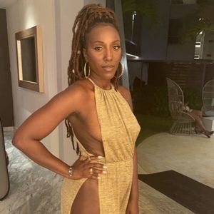 Meet your Posher, Sierra